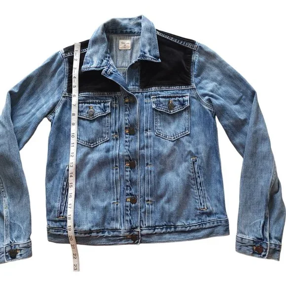 GAP Icon Denim jacket with black velvet patches - Picture 6 of 9